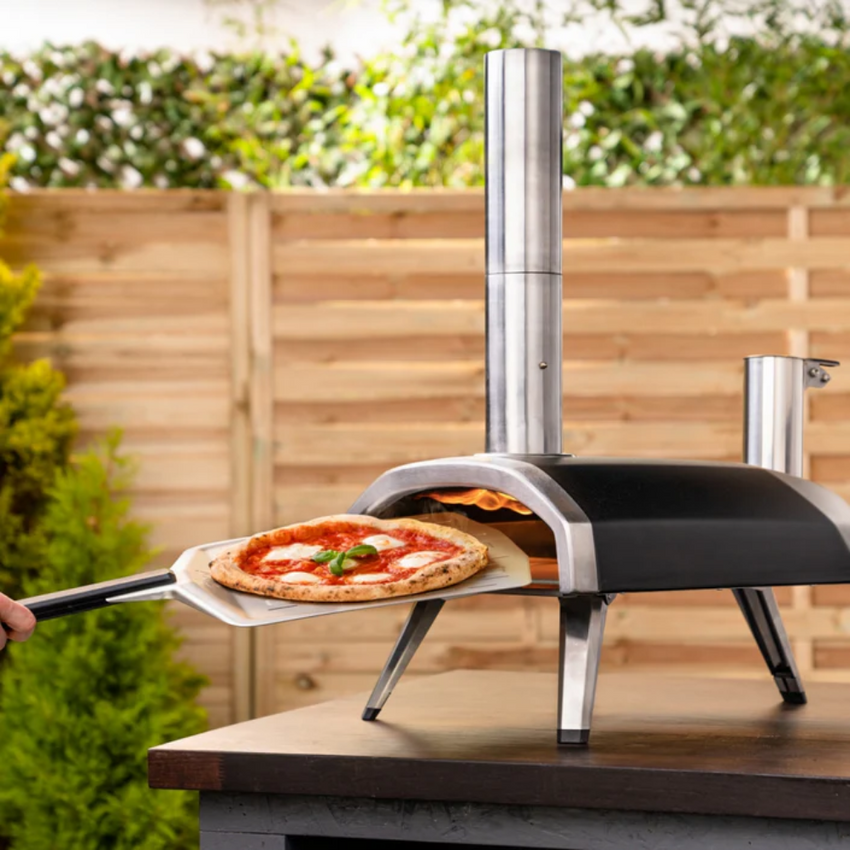 OONI Fyra 12 Portable WoodFired Pellet Outdoor Pizza Oven & Cover Bund