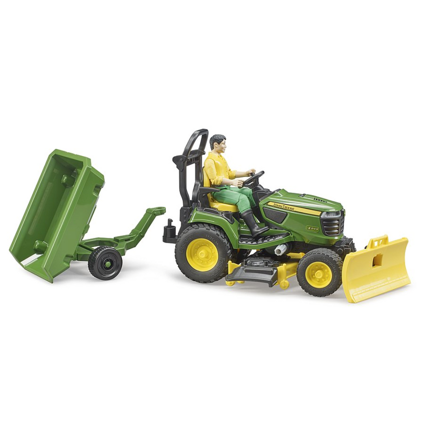 BRUDER 1:16 JOHN DEERE Lawn Tractor W/ Trailer & Gardener