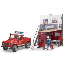BRUDER 1:16 Bworld Toy Fire Station with Land Rover Defender + Fireman