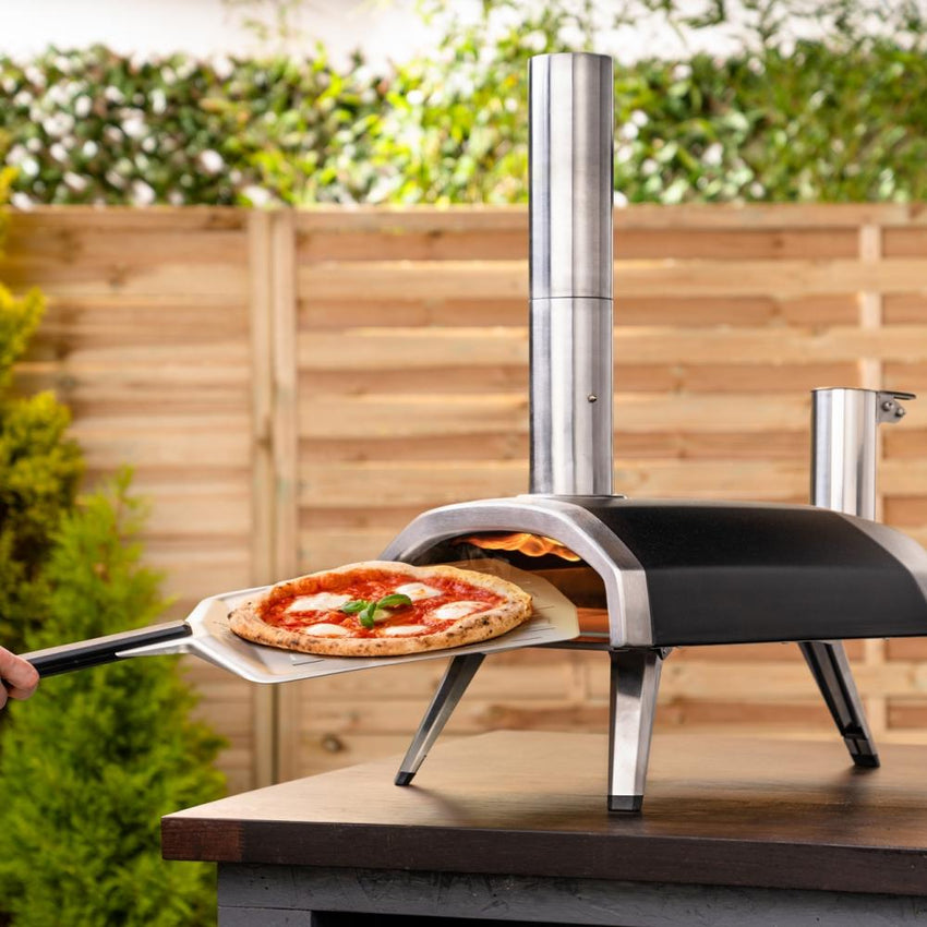 Ooni Fyra 12 Wood Pellet Pizza Oven - Deluxe Kit