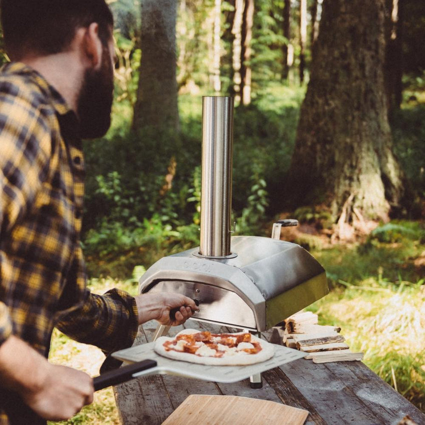 Ooni Karu 12 Multi-Fuel Pizza Oven - Basic Bundle