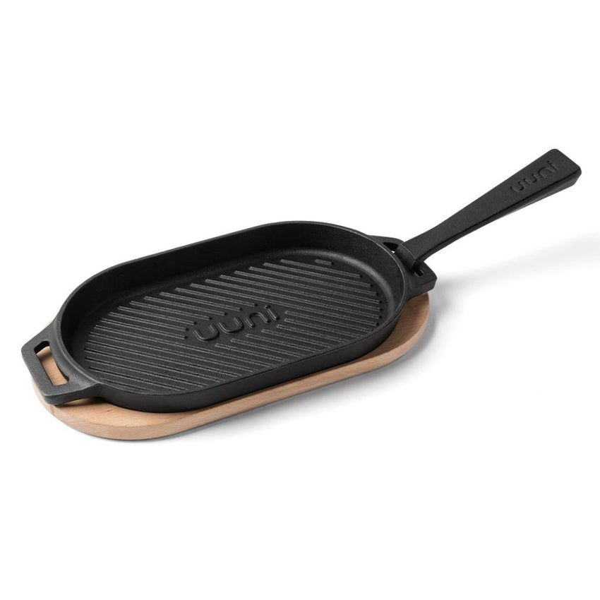 OONI Cast Iron GRIZZLER Griddle Pan with Removable Handle & Thick Wood